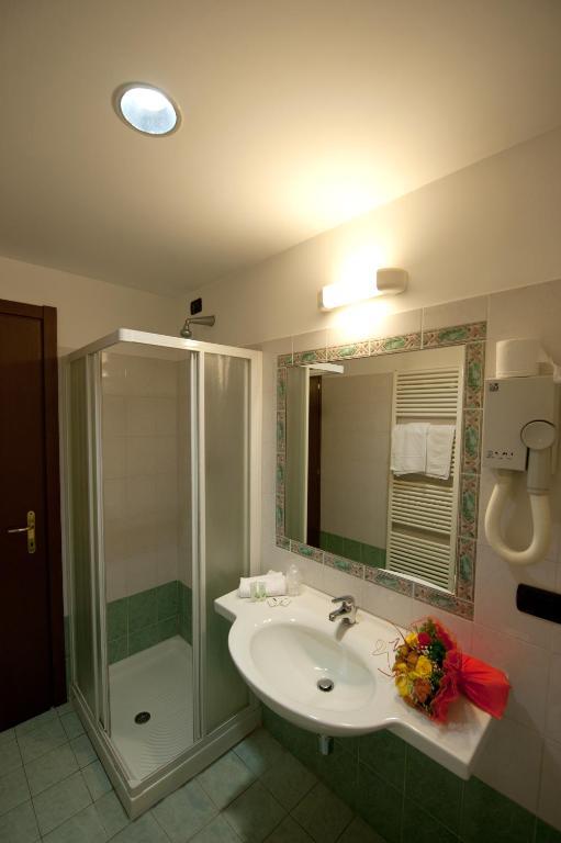 Hotel Roma Cassano Magnago Exterior photo